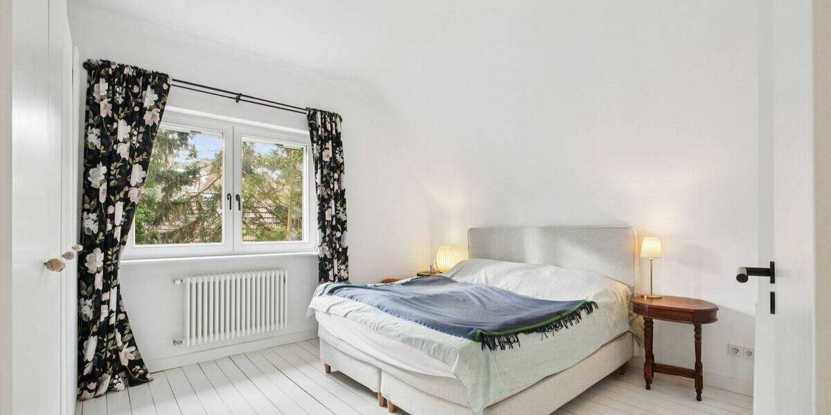 Einfamilienhaus Berlin Frohnau - 4 Zimmer, 164 m&sup2;, 1.100.000&euro; | Angebot:25989412