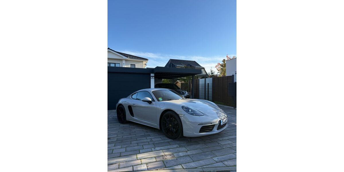 Porsche Cayman 129.345 km 45.990 &euro; Berlin 14167