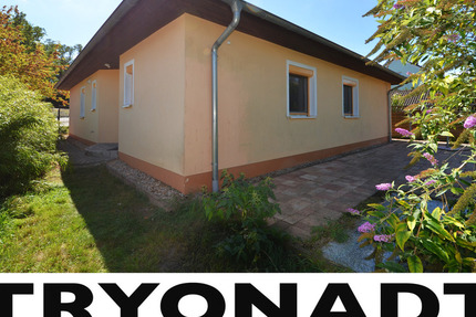 Charmanter Bungalow mit traumhaft großem Garten 4 zimmer