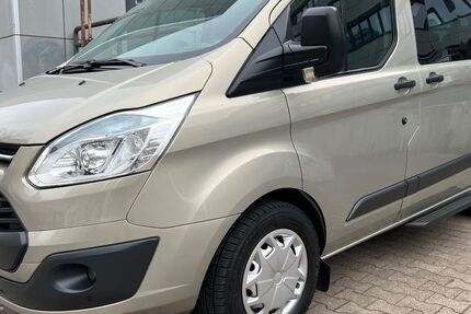 Ford Tourneo Custom 173.666 km 15.480 &euro; Berlin 13353