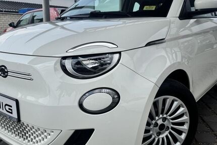 Fiat 500e 10.548 km 17.888 &euro; Berlin 13127
