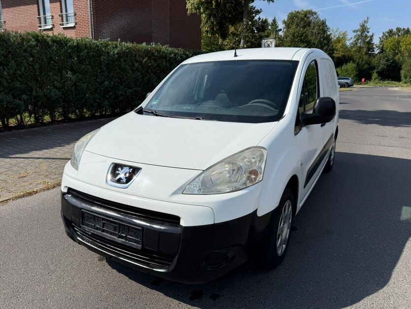Peugeot Partner 324.000 km 1.999 € Hoppegarten 15366