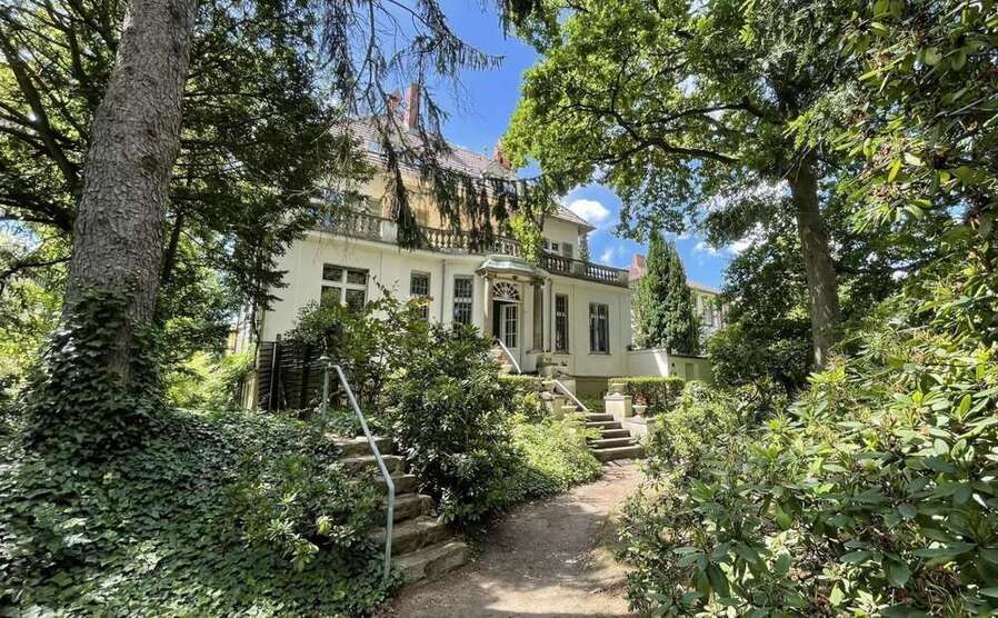Haus zum Kaufen in Berlin 1.340.000 € 236 m²