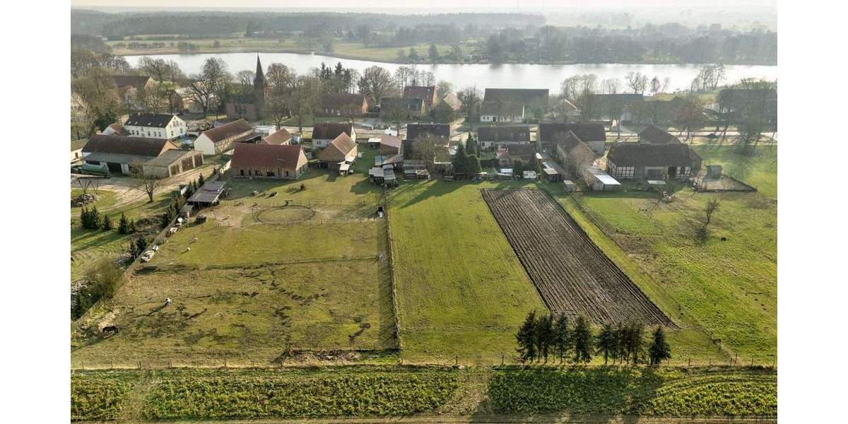 Bauernhaus, Landhaus Berlin / Frohnau Frohnau - 6 Zimmer, 245 m&sup2;, 649.000&euro; | Angebot:25739891