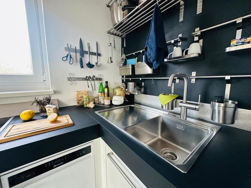 KANALBLICK 37m2 letzte Etage mit Balkon zimmer