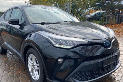 Toyota C-HR 155.000 km 15.300 € Mittenwalde 15749
