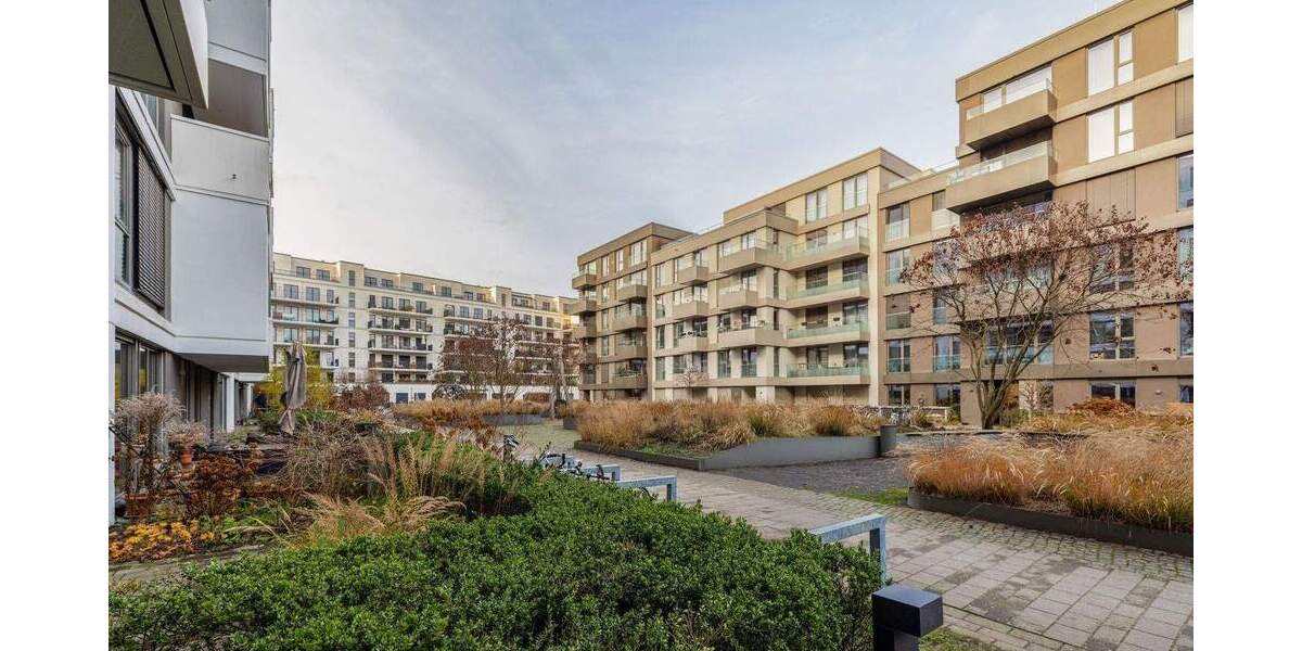 Etagenwohnung Berlin Kreuzberg - 4 Zimmer, 124 m&sup2;, 2.950&euro; | Angebot:24623759