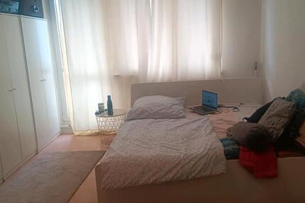 Wohnung Berlin Lichtenberg - 3 Zimmer, 76 m&sup2;, 550&euro; | Angebot:27568685