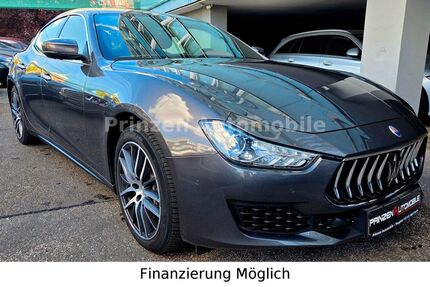 Maserati Ghibli 112.000 km 32.990 &euro; Berlin 10827