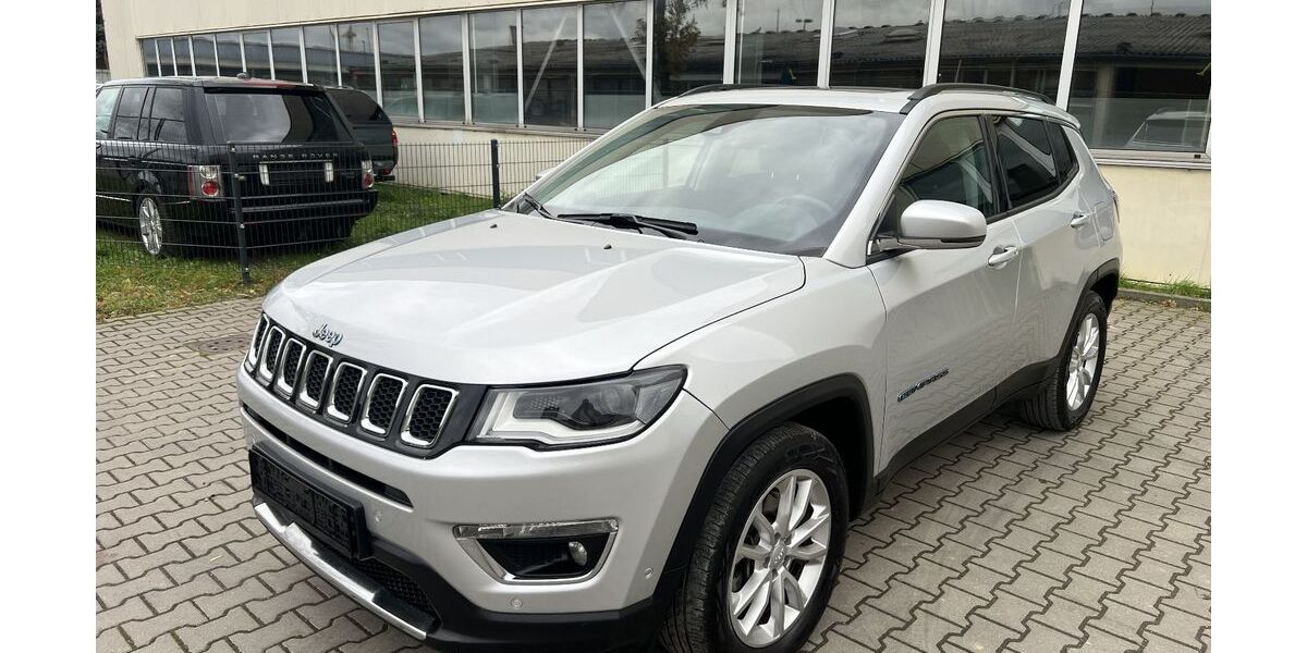 Jeep Compass 152.000 km 16.999 &euro; berlin 12305