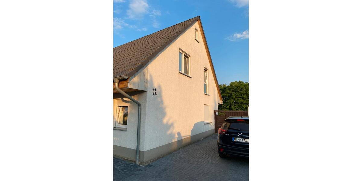 Doppelhaushälfte Schönefeld - 5 Zimmer, 120 m&sup2;, 2.250&euro; | Angebot:25231533