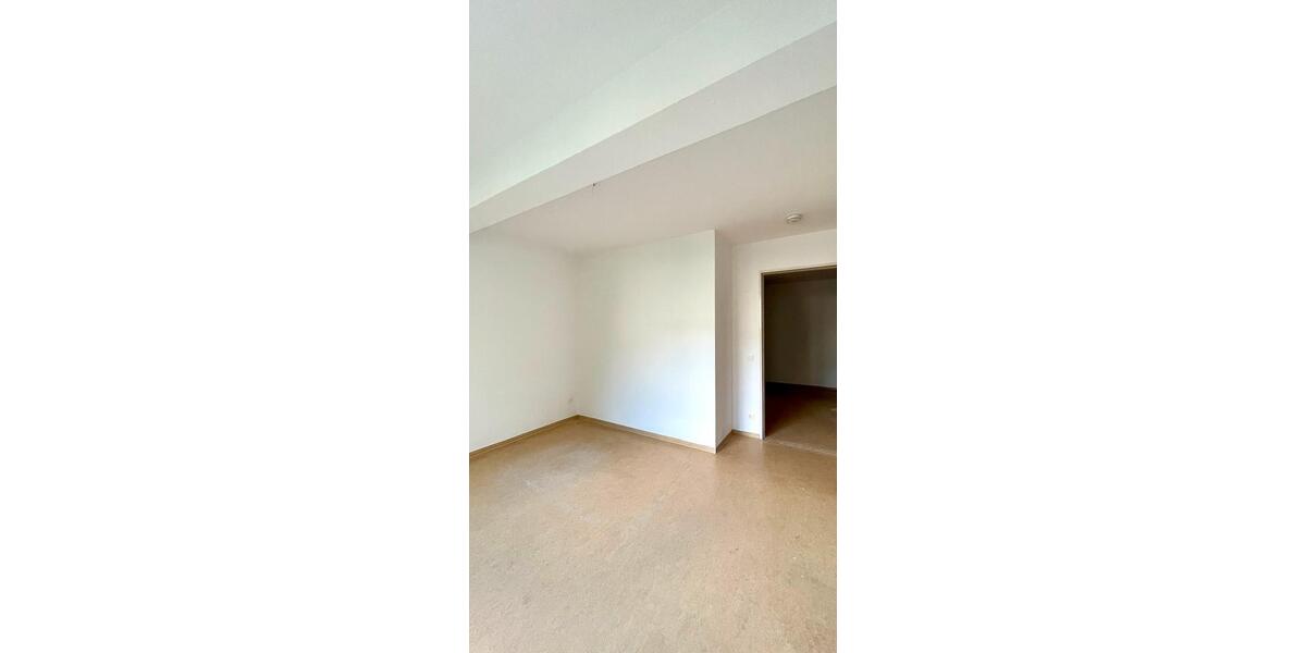 Etagenwohnung Berlin Rummelsburg - 3 Zimmer, 94 m&sup2;, 967&euro; | Angebot:26680878