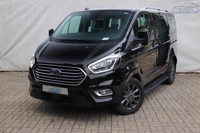 Ford Tourneo Custom 110.063 km 30.460 € Berlin - Hellersdorf 12623