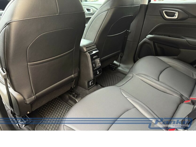 Jeep Compass 1.5 MultiAir S Mild-Hybrid FWD*Leder*LED 13.023 km 24.990 € Berlin 13187