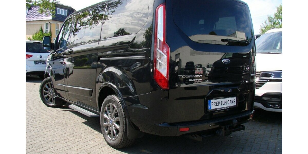 Ford Tourneo Custom 320 L1 Titanium X ACC AHK SHZ 8Sitz 67.732 km 34.980 &euro; Falkensee 14612
