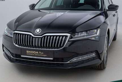 Skoda Superb 54.196 km 32.675 &euro; Berlin 13088