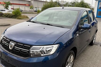 Dacia Sandero 117.000 km 3.899 &euro; werneuchen 16356
