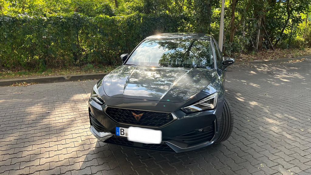 Cupra Leon 59.600 km 28.500 &euro; Berlin 14197