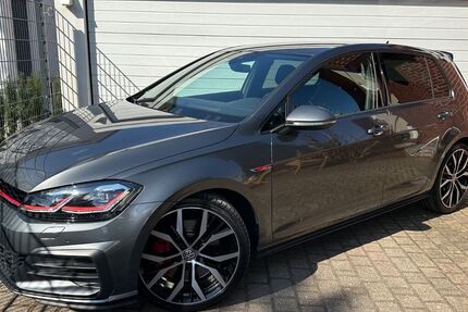 VW Golf 83.500 km 22.449 &euro; Stahnsdorf 14532