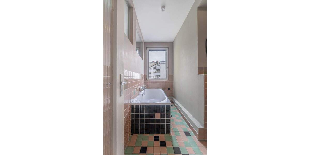 Etagenwohnung Berlin-Kreuzberg Kreuzberg - 2 Zimmer, 65 m&sup2;, 395.000&euro; | Angebot:25748297