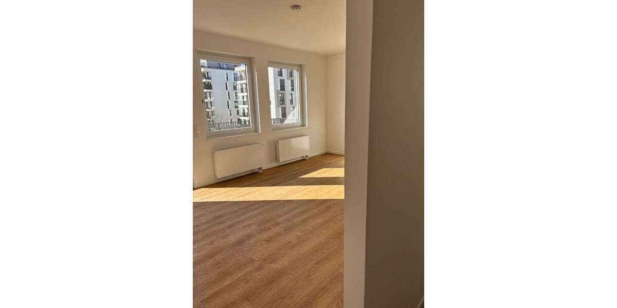 Etagenwohnung Schönefeld - 2 Zimmer, 68 m&sup2;, 1.020&euro; | Angebot:26279921