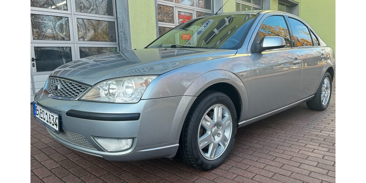 Ford Mondeo 124.651 km 3.490 &euro; Berlin 10178