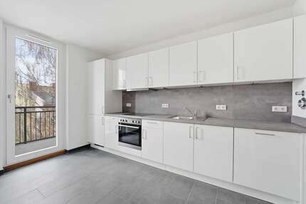 Wohnung Berlin Spandau - 3 Zimmer, 84 m&sup2;, 1.424&euro; | Angebot:27080881