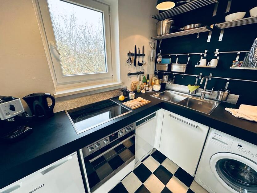 KANALBLICK 37m2 letzte Etage mit Balkon zimmer