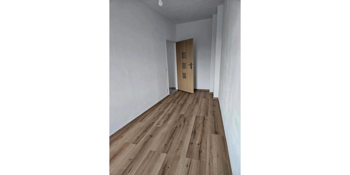 Etagenwohnung Berlin Treptow-Köpenick - 4 Zimmer, 96 m&sup2;, 1.400&euro; | Angebot:24868190