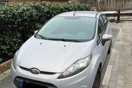 Ford Fiesta 122.700 km 3.900 &euro; Berlin 13053