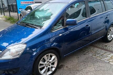 Opel Zafira 192.000 km 990 &euro; Berlin 12105