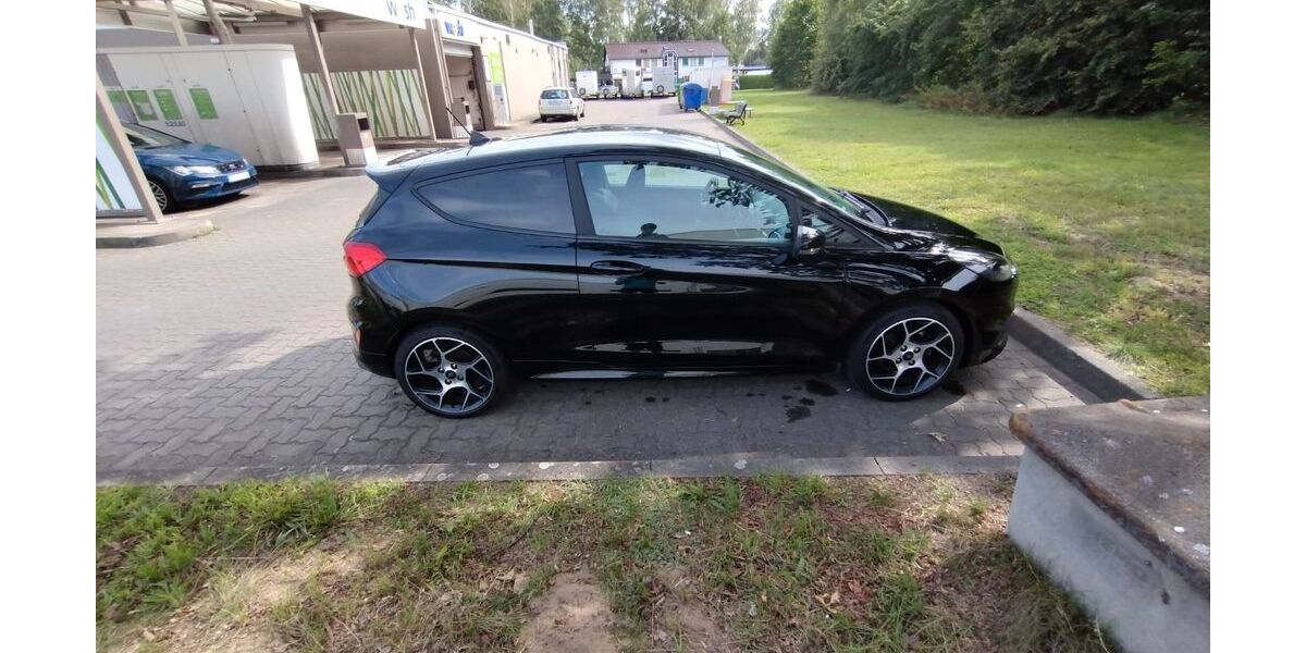 Ford Fiesta 78.000 km 14.444 &euro; Königs Wusterhausen 15711