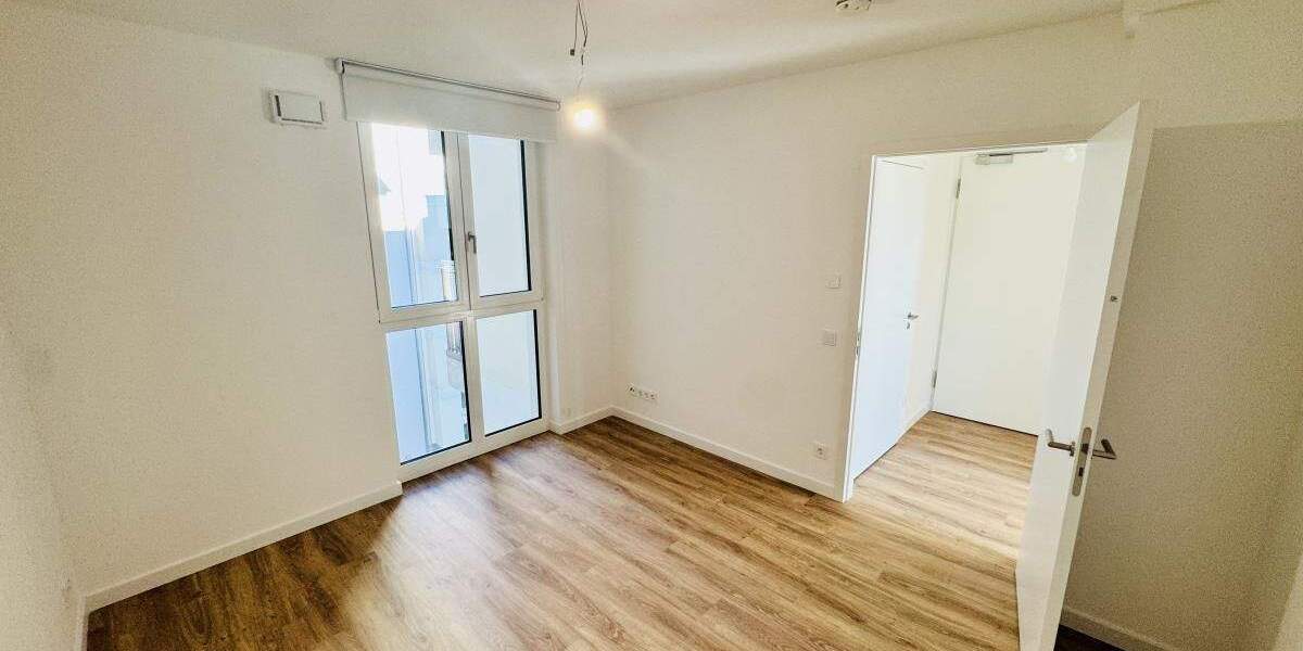Etagenwohnung Berlin Schöneberg - 2 Zimmer, 58 m&sup2;, 1.480&euro; | Angebot:24885052