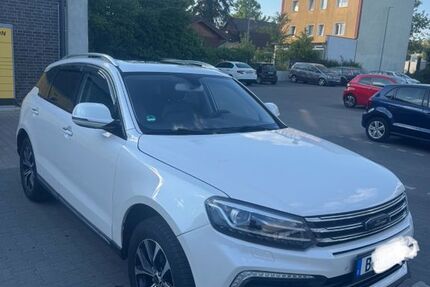  andere Andere 40.000 km 9.499 &euro; Berlin 14109