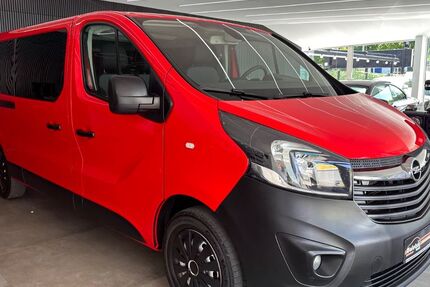 Opel Vivaro 71.803 km 17.950 &euro; Berlin 12357