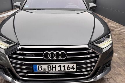 Audi A8 80.000 km 45.500 &euro; Berlin 10553