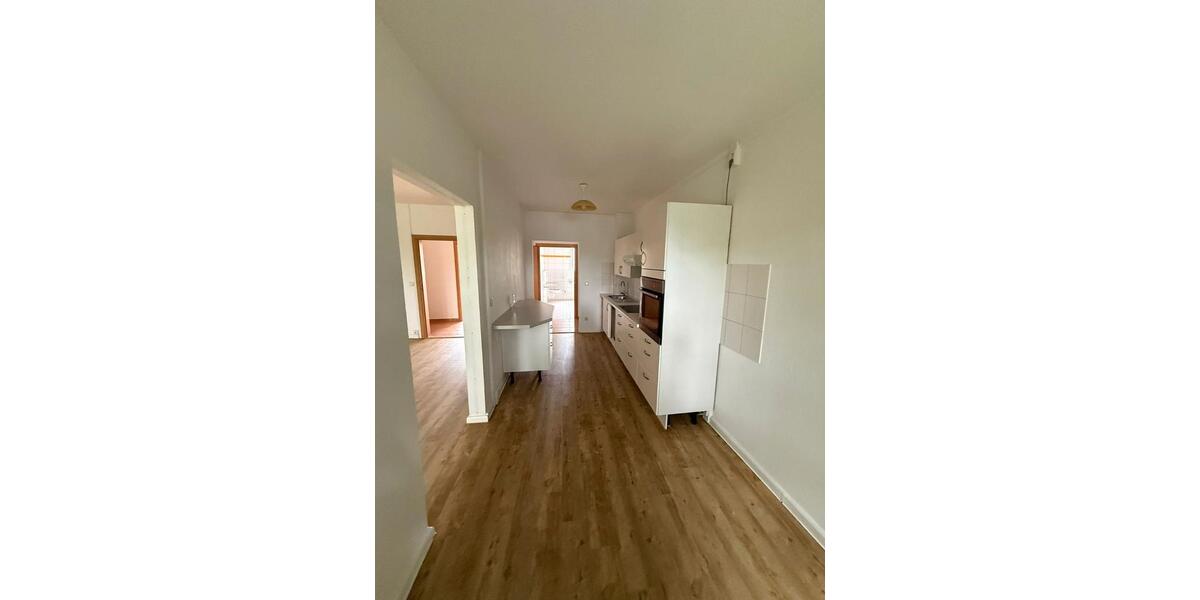 Etagenwohnung Berlin Lichtenberg - 3 Zimmer, 75 m&sup2;, 850&euro; | Angebot:27686949
