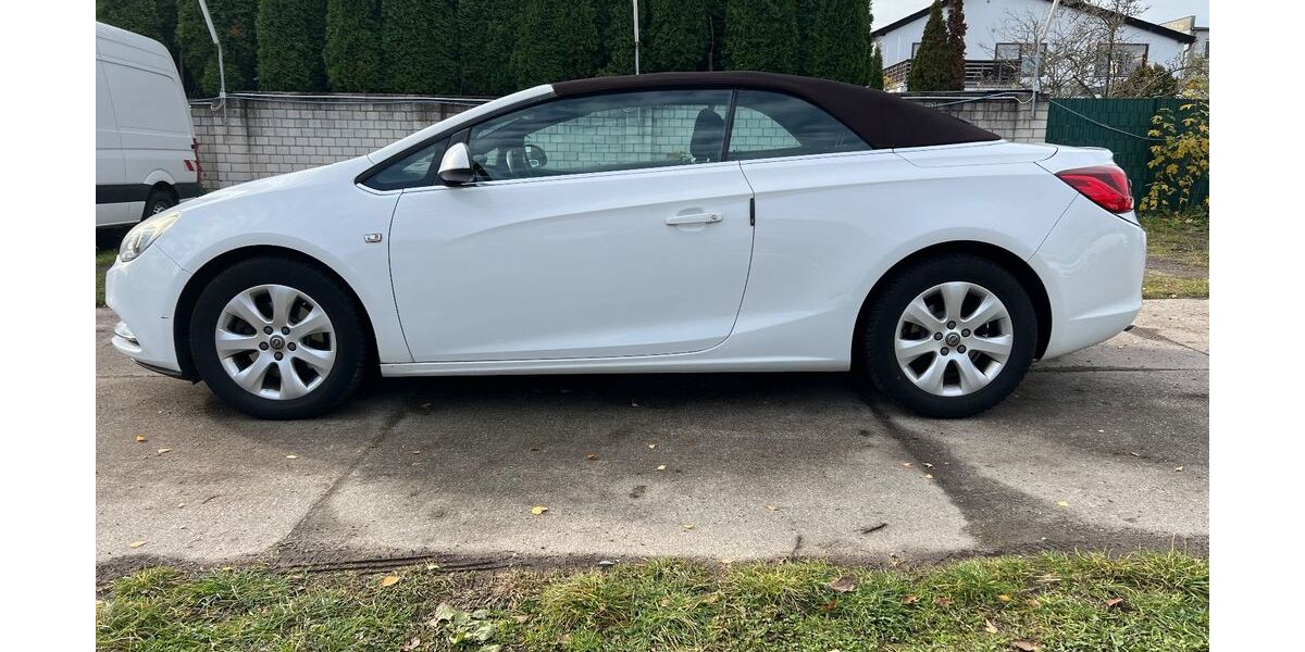 Opel Cascada 190.000 km 7.990 € Berlin 12349