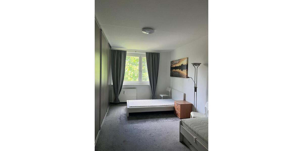 Etagenwohnung Berlin Lichtenberg - 3 Zimmer, 76 m&sup2;, 1.000&euro; | Angebot:26241649