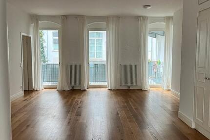 Wohnung Berlin Neukölln - 3 Zimmer, 110 m&sup2;, 2.850&euro; | Angebot:27692265