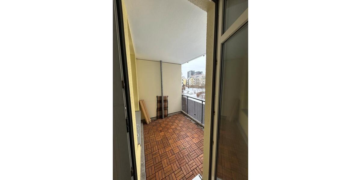 Etagenwohnung Berlin Lichtenberg - 2 Zimmer, 59 m&sup2;, 1.200&euro; | Angebot:24740902