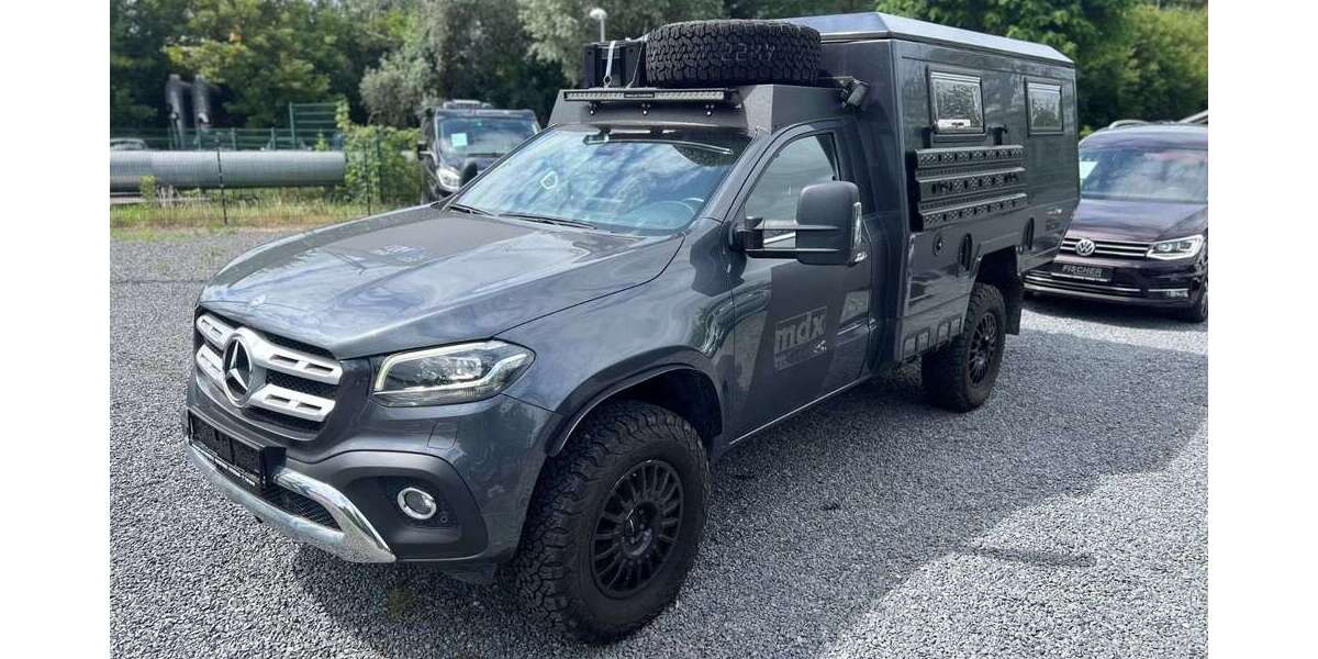 Mercedes-Benz X 250 9.777 km 98.890 &euro; Potsdam 14482