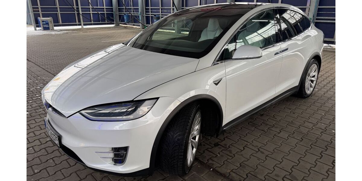 Tesla Model X 155.000 km 41.000 &euro; Berlin 12307