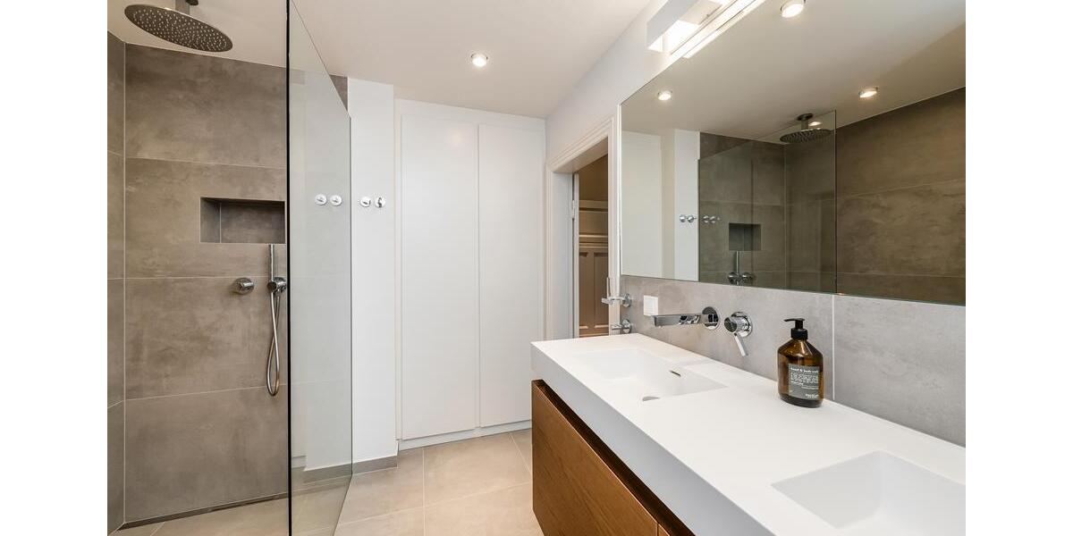 Etagenwohnung Berlin Charlottenburg-Wilmersdorf - 4 Zimmer, 120 m&sup2;, 2.750&euro; | Angebot:25962863