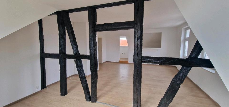 Dachgeschoßwohnung Teltow - 3 Zimmer, 95 m&sup2;, 1.195&euro; | Angebot:25649658