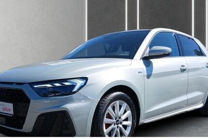 Audi A1 6.796 km 30.889 &euro; Berlin 13581