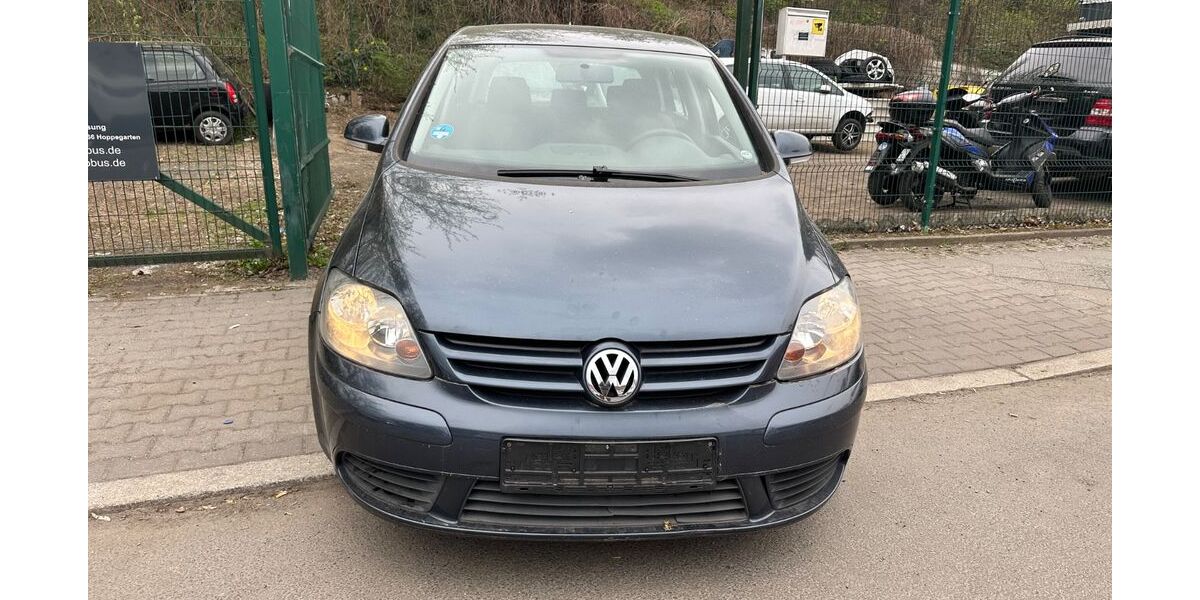 VW Golf 203.975 km 2.400 &euro; Berlin 13597