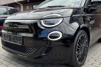 Fiat 500e 37.000 km 22.444 &euro; Berlin 13599