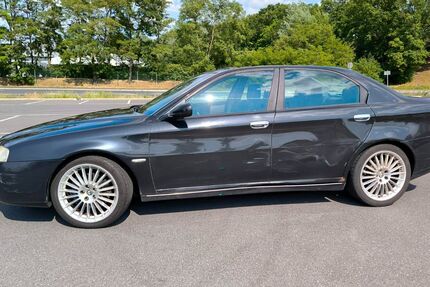 Alfa Romeo 166 303.000 km 1.500 € Potsdam 14469