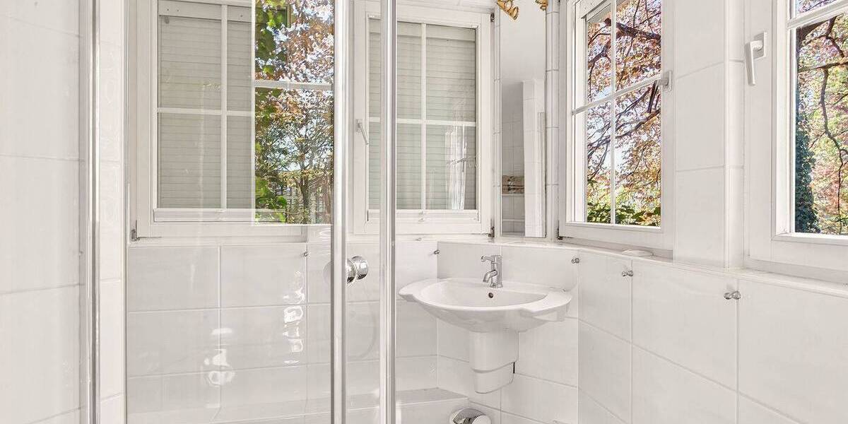 Reihenmittelhaus Berlin Lichterfelde - 8 Zimmer, 245 m&sup2;, 1.280.000&euro; | Angebot:26419066